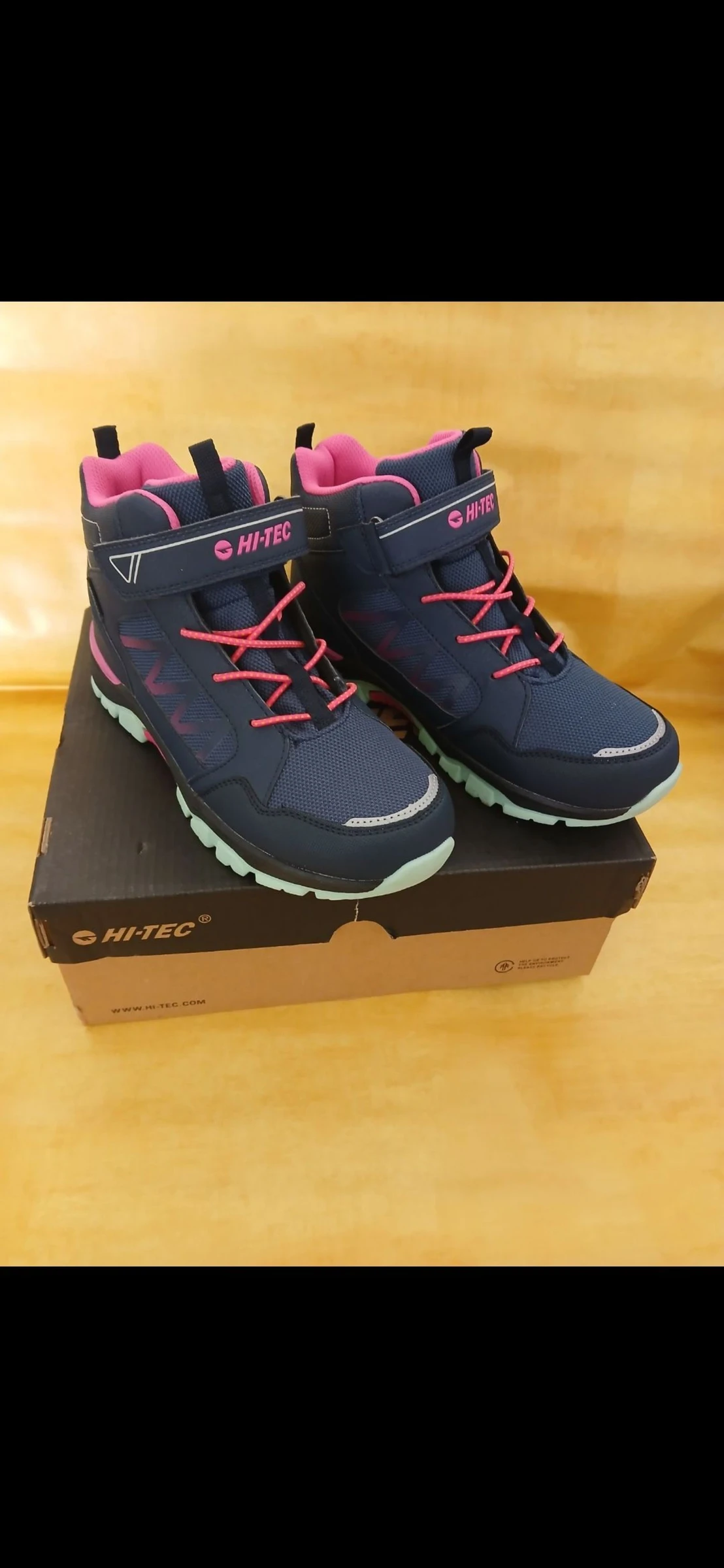Chaussures de randonnée marche femme waterproof hi-tec 37